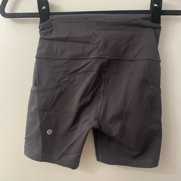 Lululemon Fast and Free Shorts Purple - Picture 5 of 8